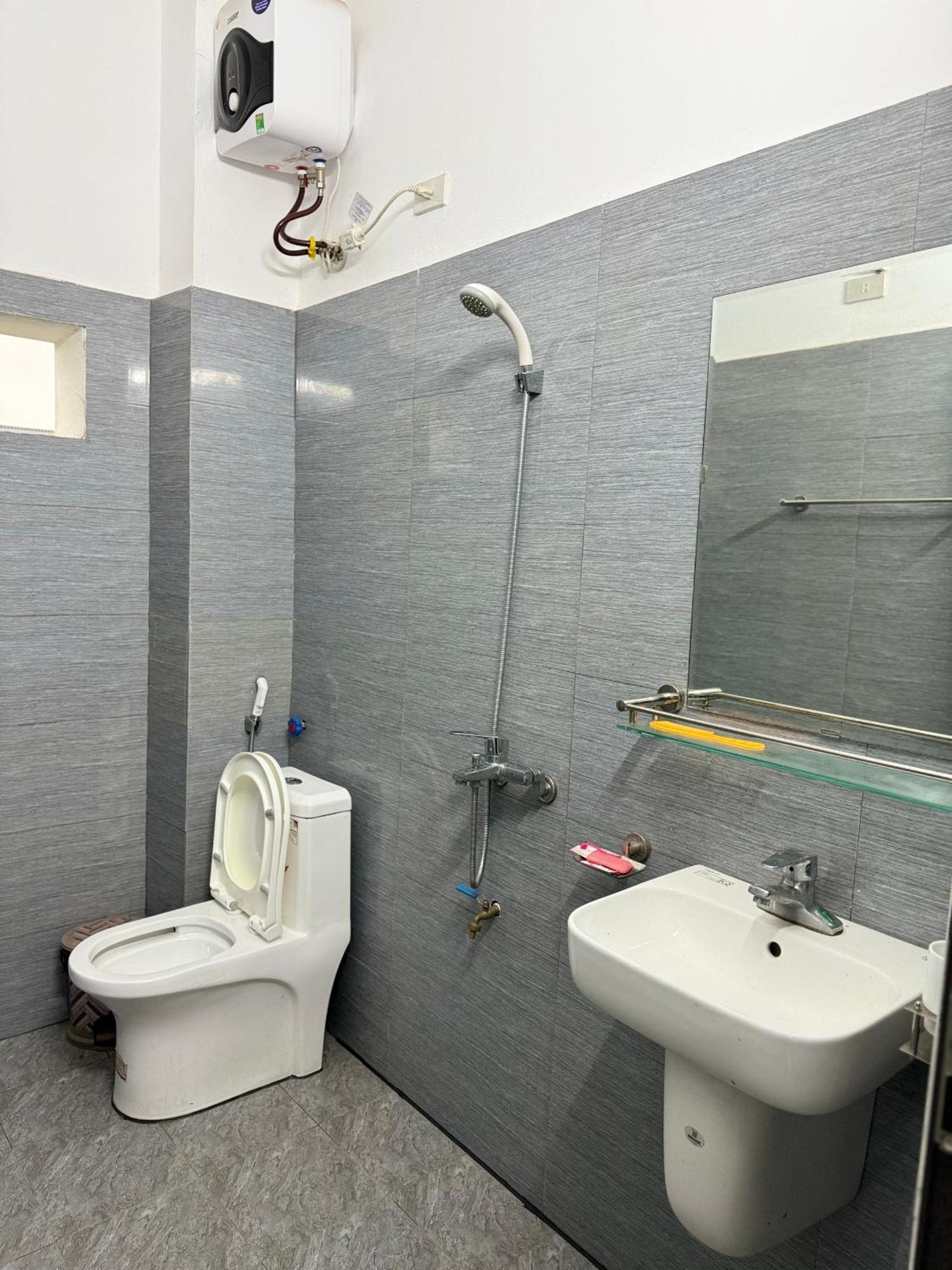 Hotel Minh Thang Nho Quan Ngoại thất bức ảnh